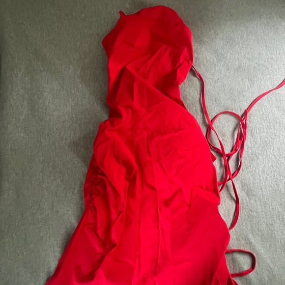 Red Short Party Dress - Picture 1 of 2